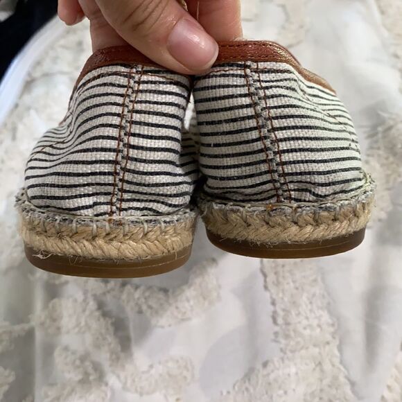 JOIE Adrien Striped Canvas Espadrilles Shoes - Picture 5 of 9